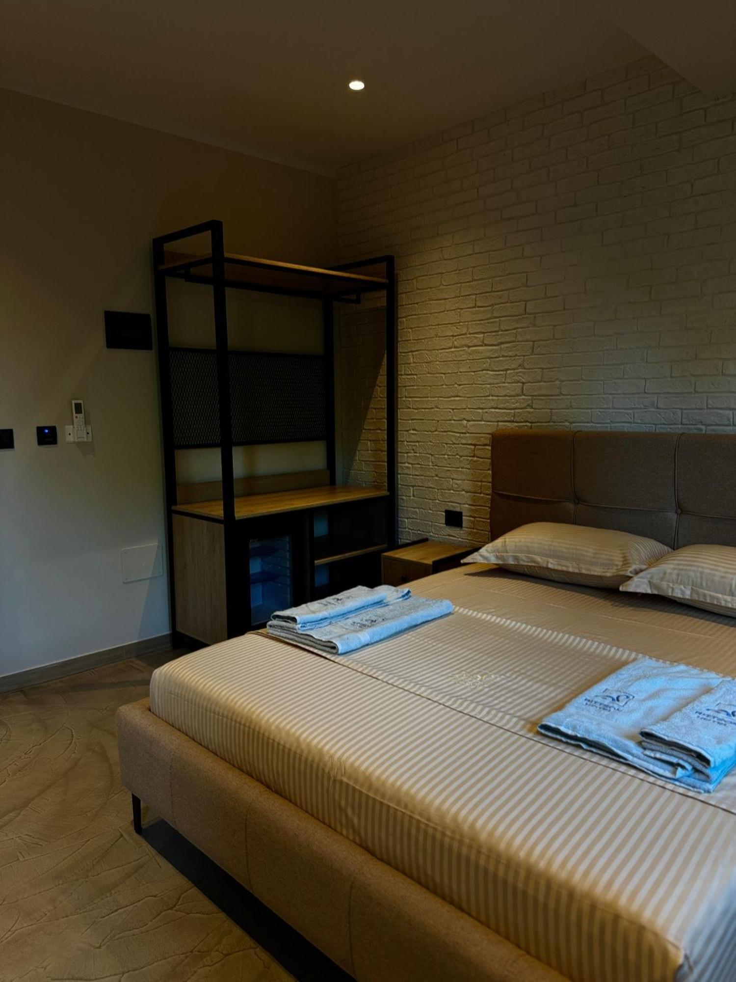Ritson Hotel Vlore Luaran gambar
